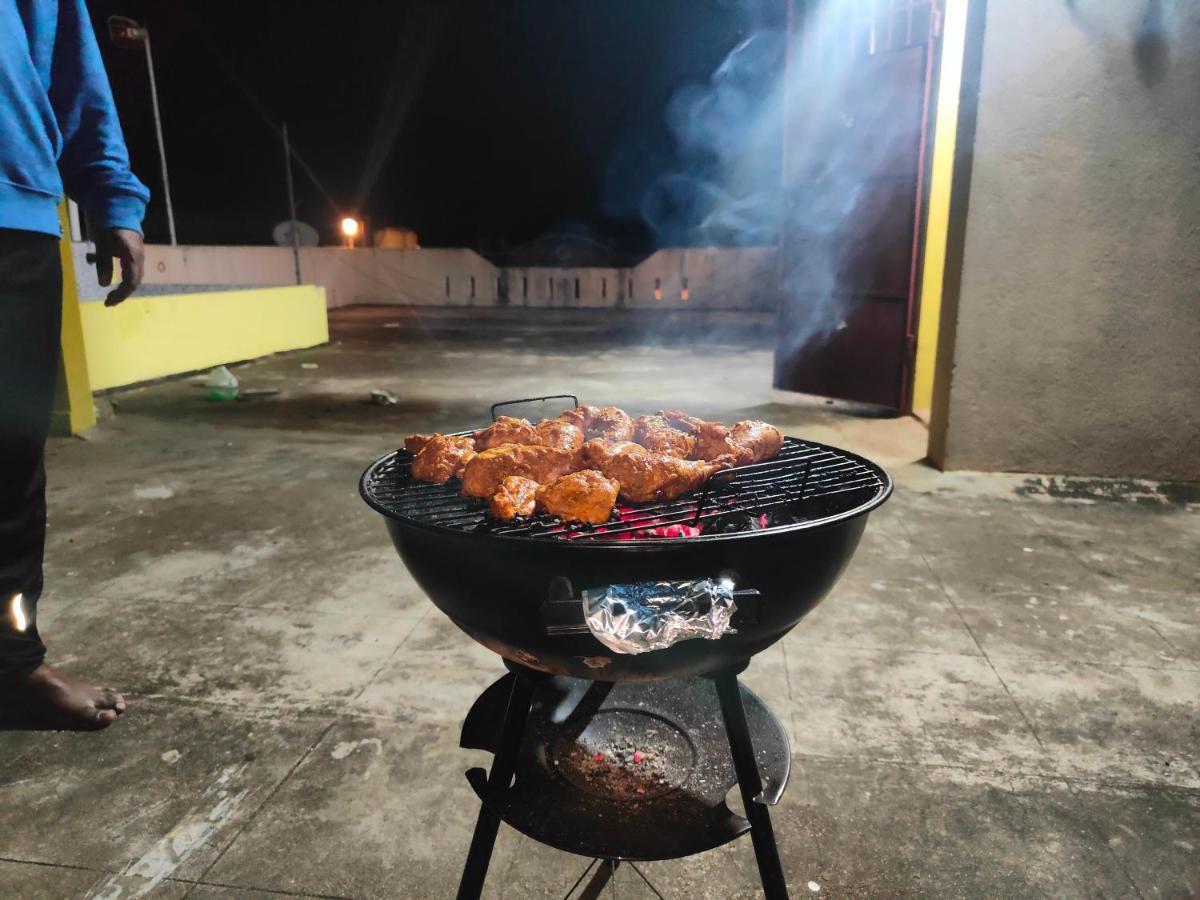 Kottakuppam Eagle Nest Residency酒店 外观 照片